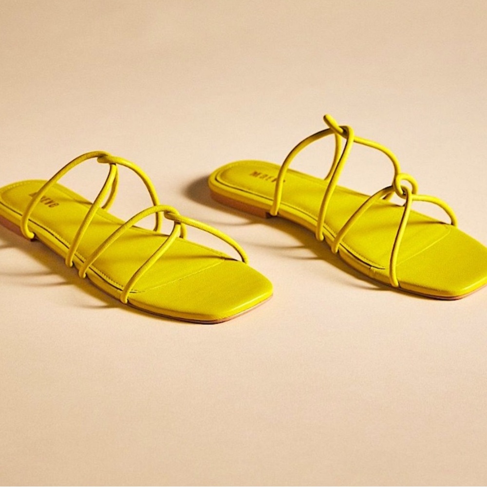*fit like 9.5 Anthropologie Maeve Green Yellow Strappy Flat Sandals